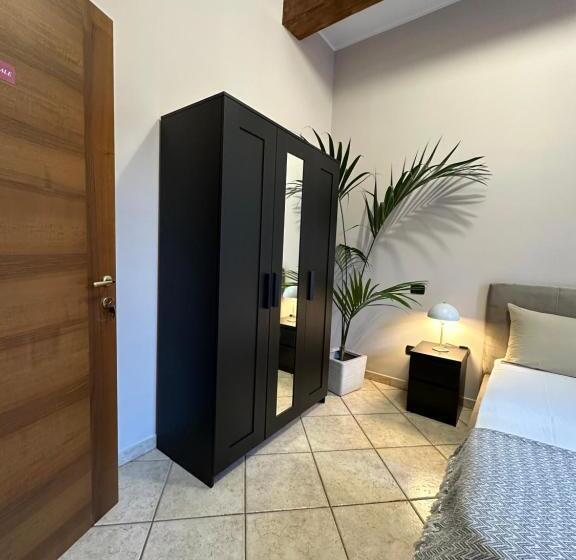 اتاق استاندارد, Bed & Breakfast Federico Ii