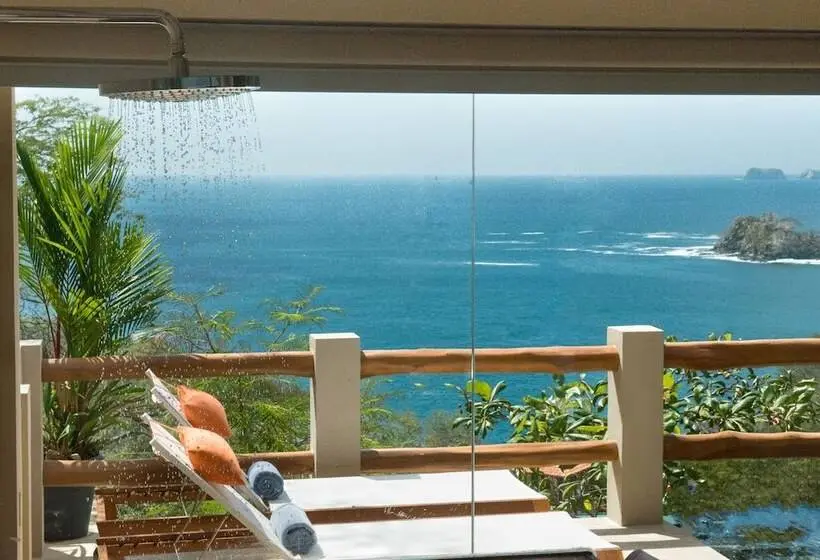 オーシャンビューのデラックス１ベッドルームビラ, Casa Chameleon Hotel Las Catalinas   Adults Only