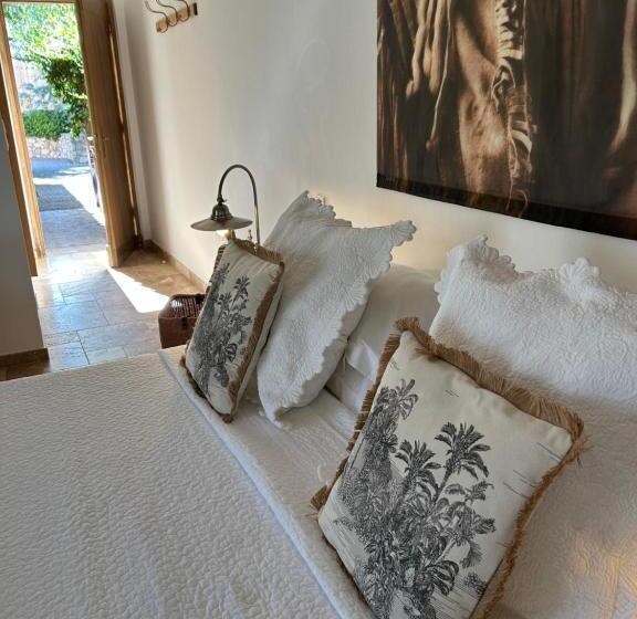 Номер Superior, Auberge De L Oumède