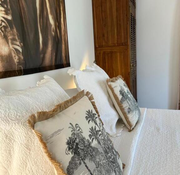 Номер Superior, Auberge De L Oumède