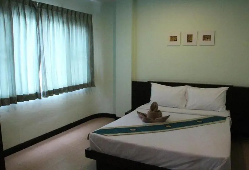 اتاق سوپریور, Baan Vor Sumongkol Services Apartment