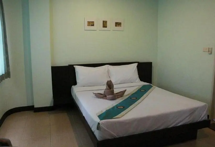 اتاق سوپریور, Baan Vor Sumongkol Services Apartment