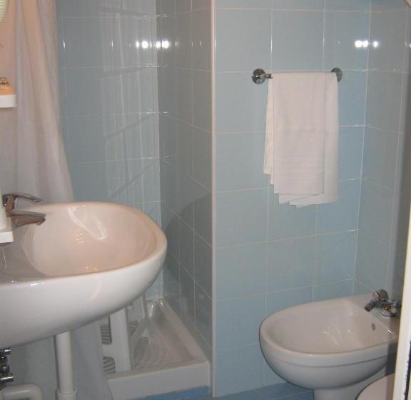 オーシャンビュースタンダードルームバルコニー付き, Bianca Maria