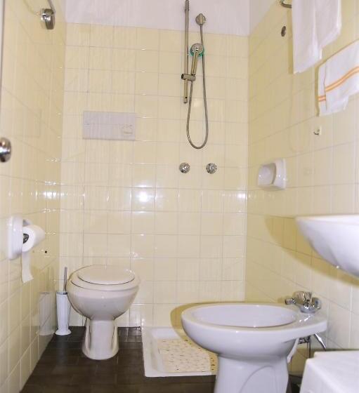 オーシャンビュースタンダードルームバルコニー付き, Bianca Maria