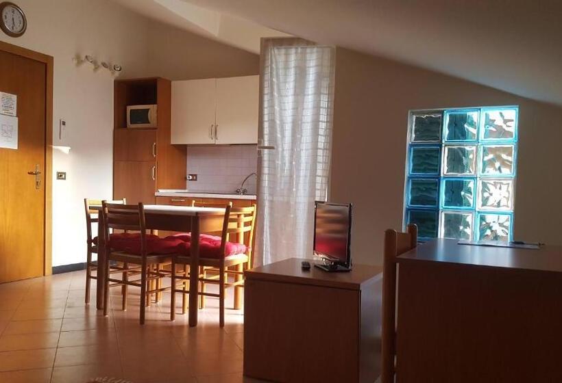 海の見える１ベッドルームアパートメント, Bianca Maria