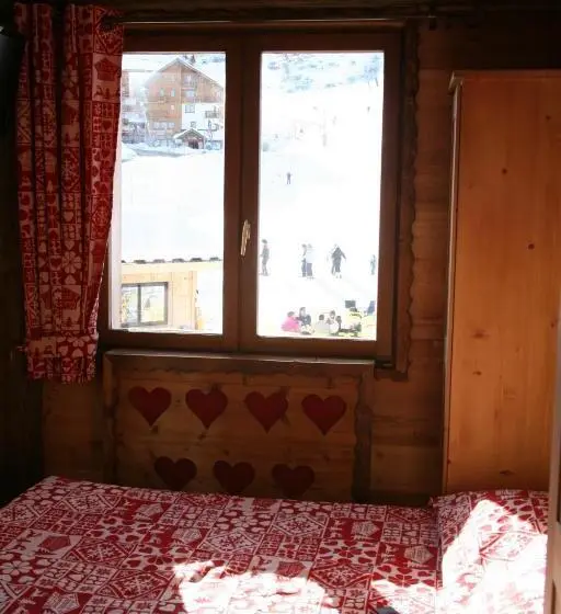اتاق استاندارد با چشمانداز کوهستان, Le Plein Sud