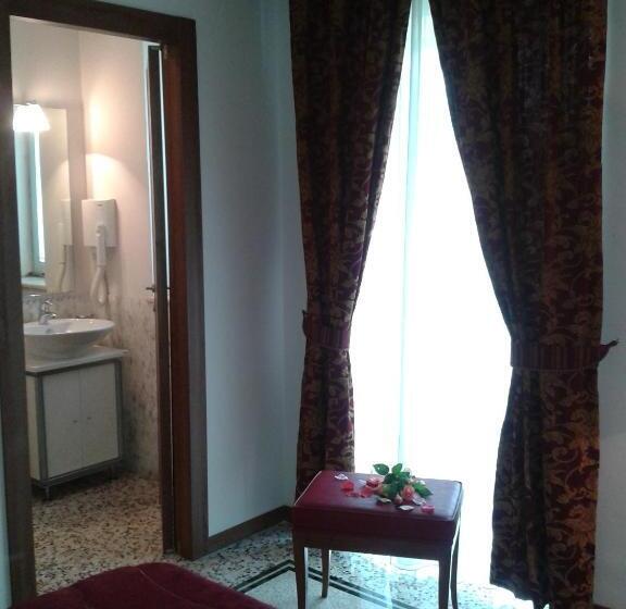 חדר סטנדרט יחיד, Nappo