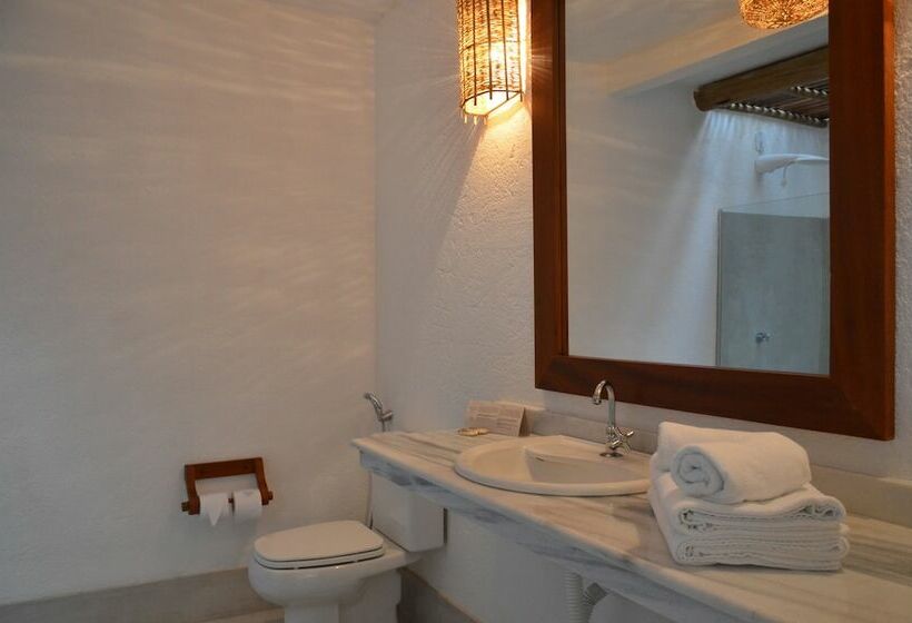 标准三人间, Pousada Cheiro Verde