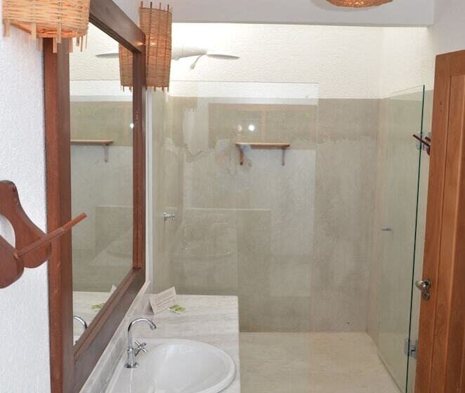 四人标准间, Pousada Cheiro Verde