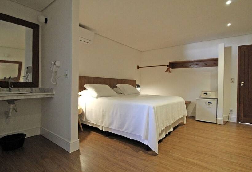 四人标准间, Pousada Cheiro Verde