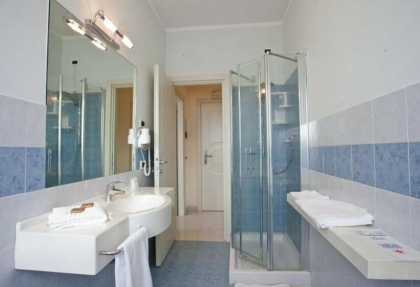 Номер Стандарт, Ristorante Grappolo D Oro