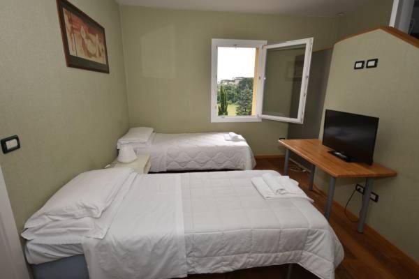 חדר סטנדרט לארבעה, Terantiga