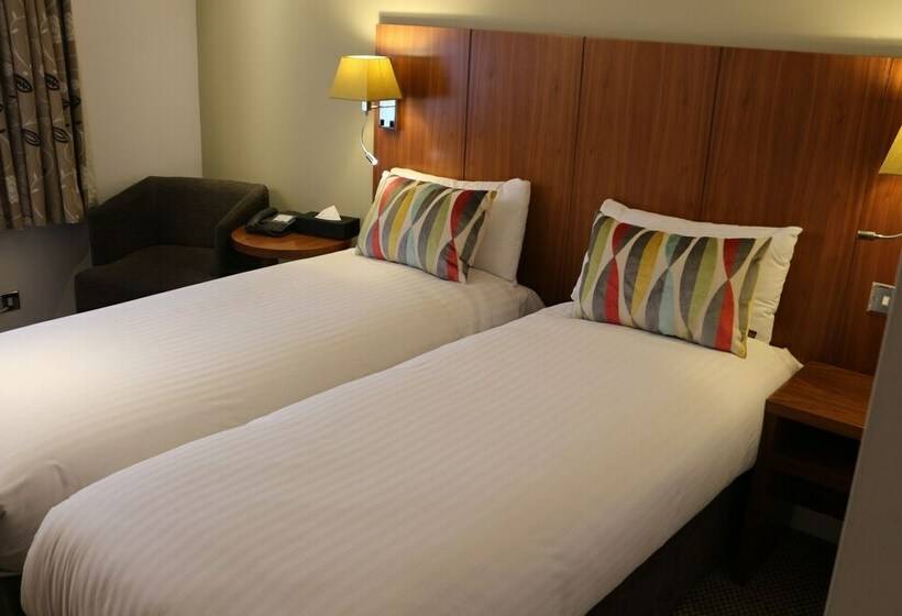 스탠다드 룸, The Woodlands Event Centre