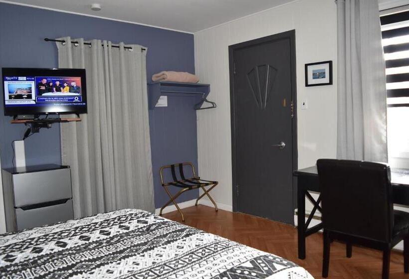 חדר סטנדרט עם מיטת קווין, Motel De L Anse Et Camping Rimouski