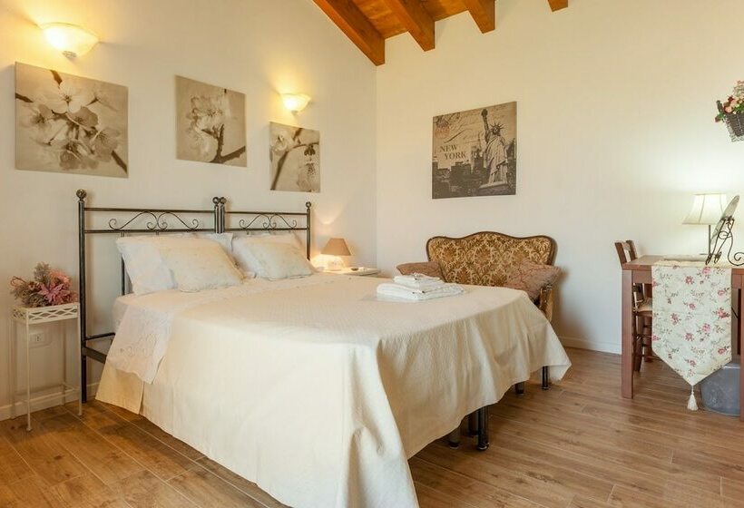 اتاق استاندارد, Mums B And B   Colonnina Elettrica