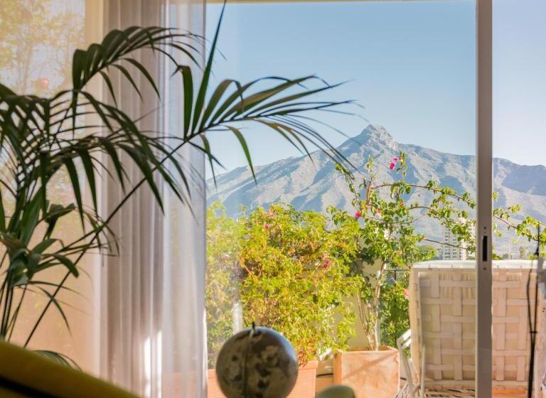 Люкс с Террасой, Molo Luxury Suites Puerto Banus
