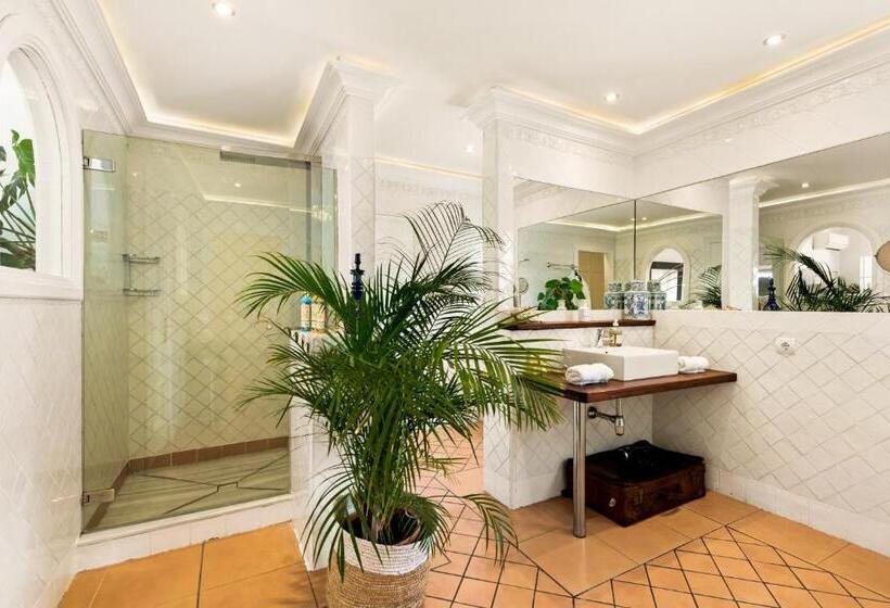 جناح ديلوكس, Molo Luxury Suites Puerto Banus