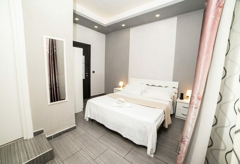 اتاق راحتی, B&b Paradise