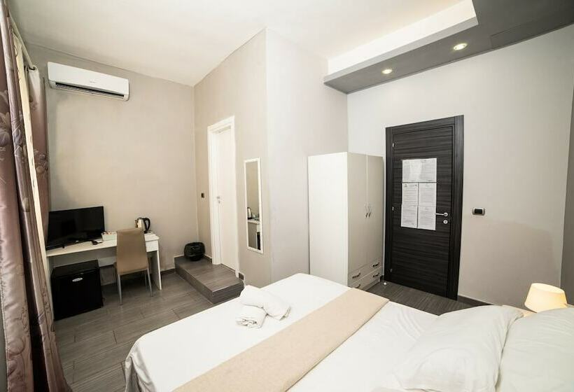 اتاق راحتی, B&b Paradise