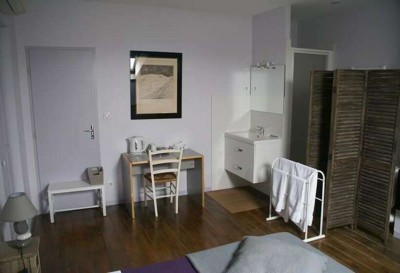 标准间, Villa Bellevue