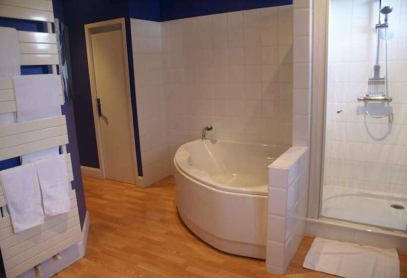 标准间, Villa Bellevue