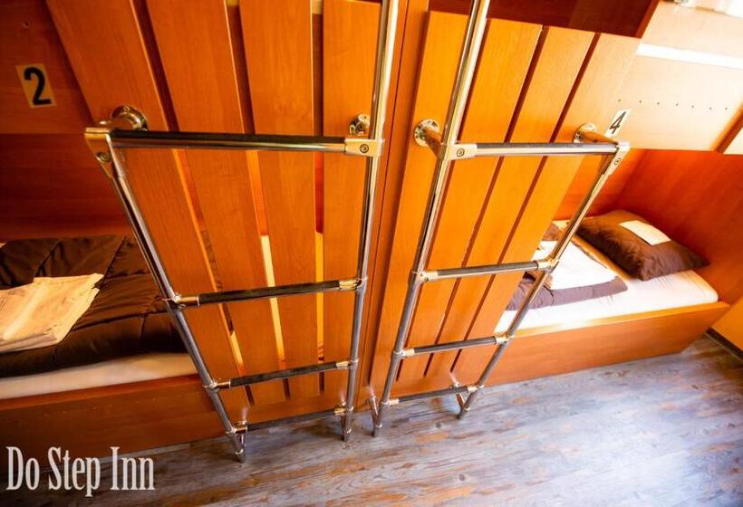 공동 객실, Do Step Inn Central   Self Service Hostel