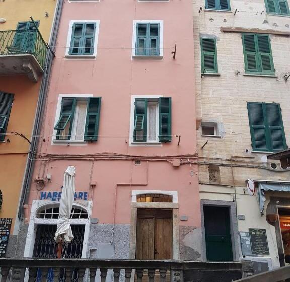 شقة غرفة واحدة, Brezza Marina