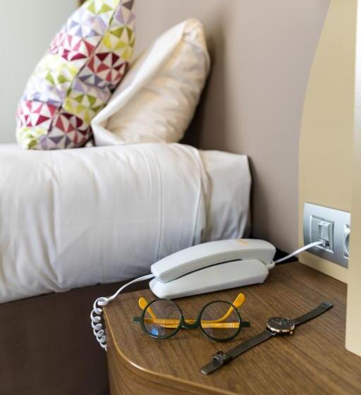 اتاق استاندارد, Campanile Le Mans Centre  Gare