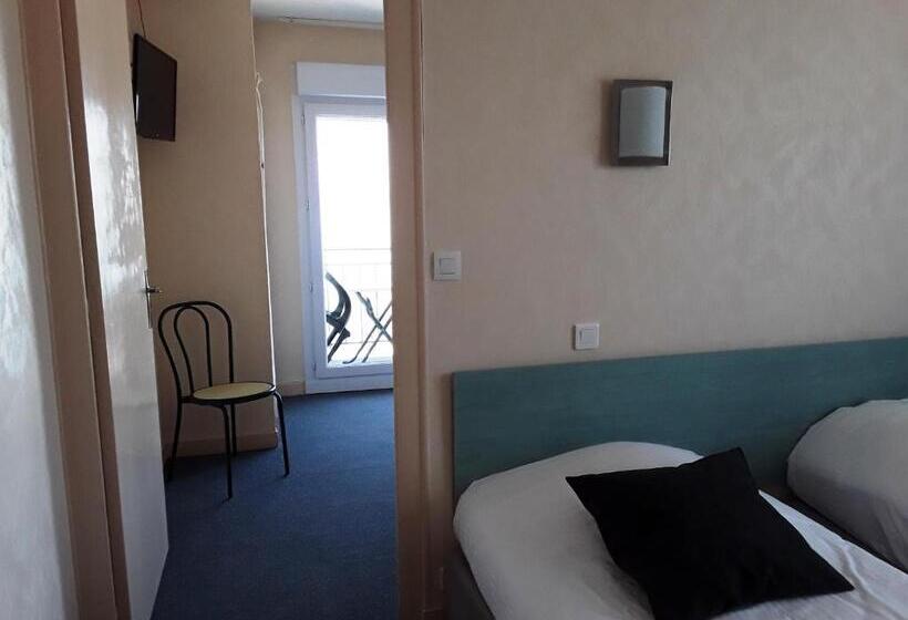 Четырехместный Номер Стандарт, Hôtel Evian Express Terminus