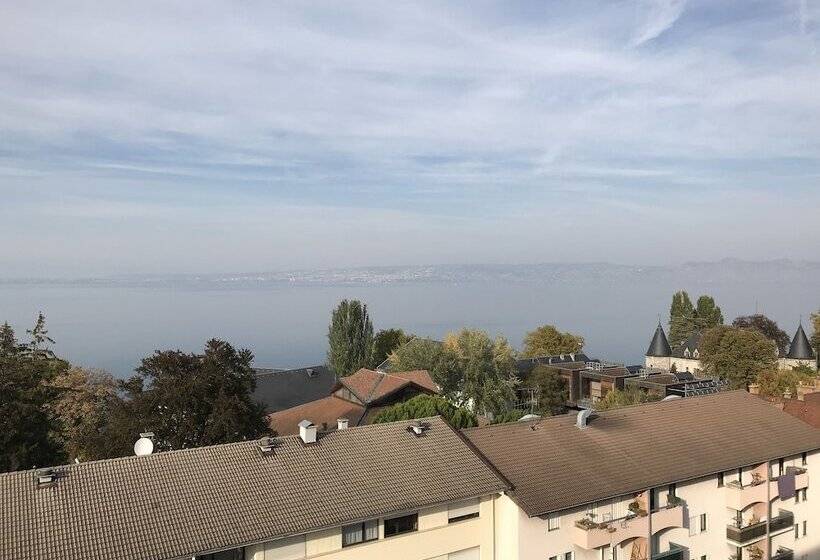 Номер Стандарт Трехместный, Hôtel Evian Express Terminus