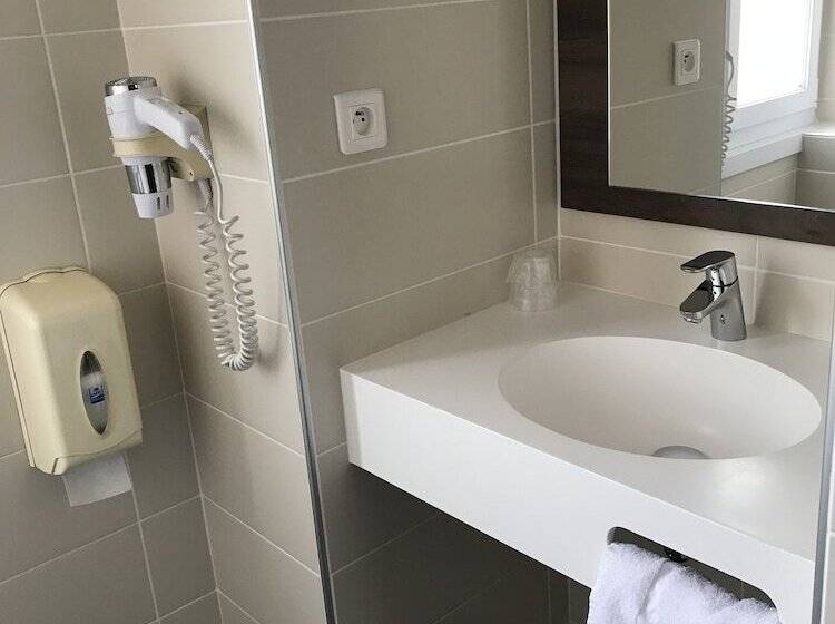 Номер Стандарт Вид на Озеро, Hôtel Evian Express   Terminus