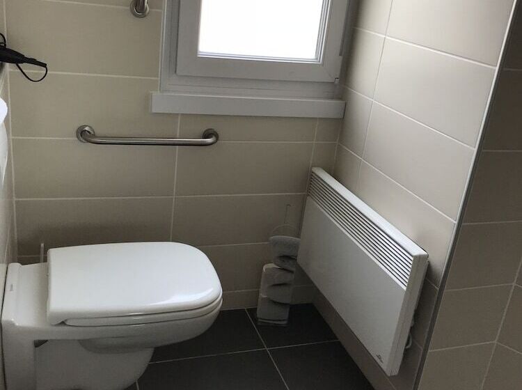 Номер Стандарт Вид на Озеро, Hôtel Evian Express Terminus