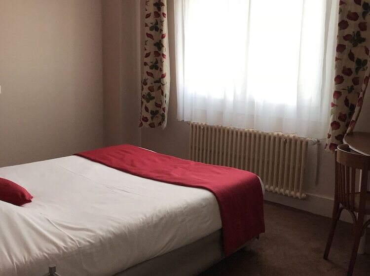 Номер Стандарт, Hôtel Evian Express   Terminus