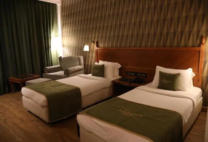 اتاق لوکس, Midtown Grand