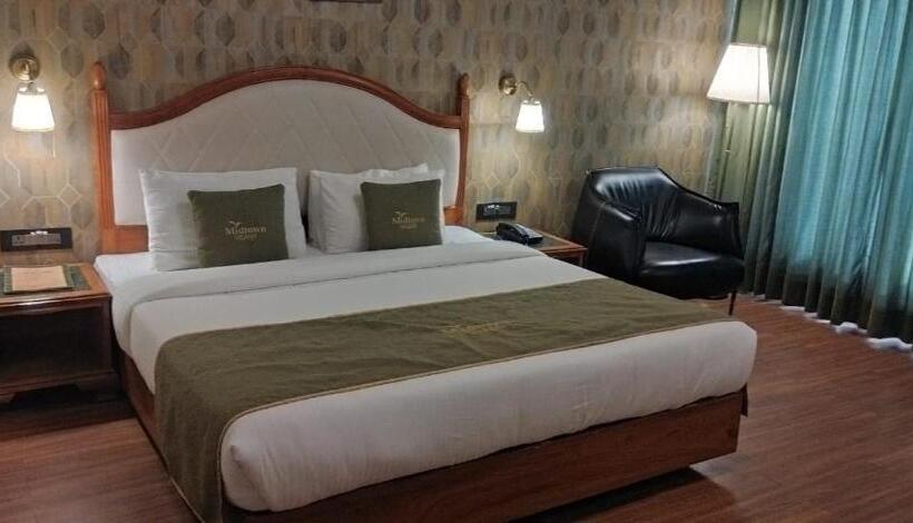 Номер Economy, Midtown Grand