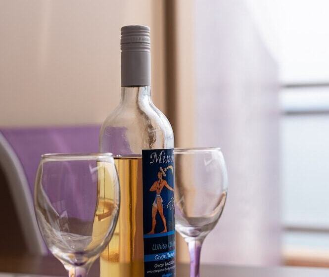 Студио Стандарт Боковой Вид на Море, Minos Boutique