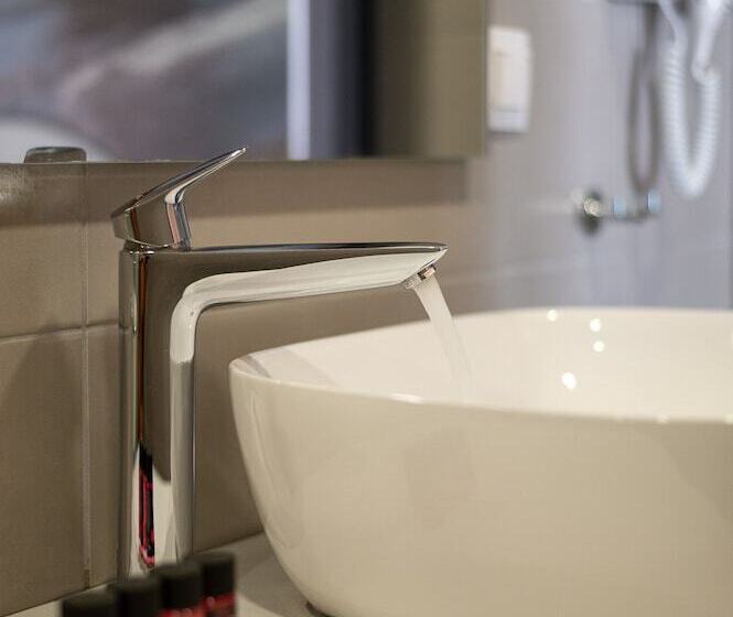 Номер Стандарт Вид на Горы, Minos Boutique