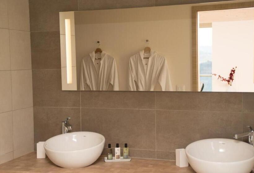 غرفة ديلوكس مزودة بشرفة, Villa Lascaux, Maison D Hôtes