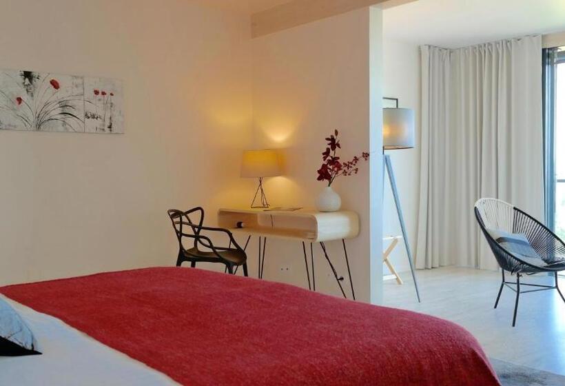 Номер Deluxe с Балконом, Villa Lascaux, Maison D Hôtes
