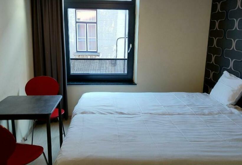 Номер Стандарт, Leuven City Hostel