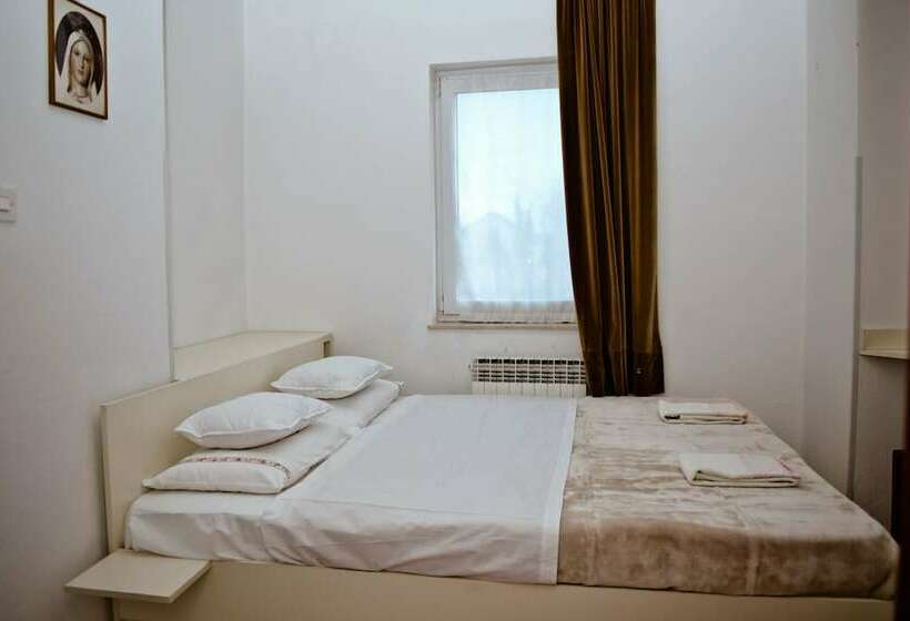 اتاق استاندارد, Domus Damar