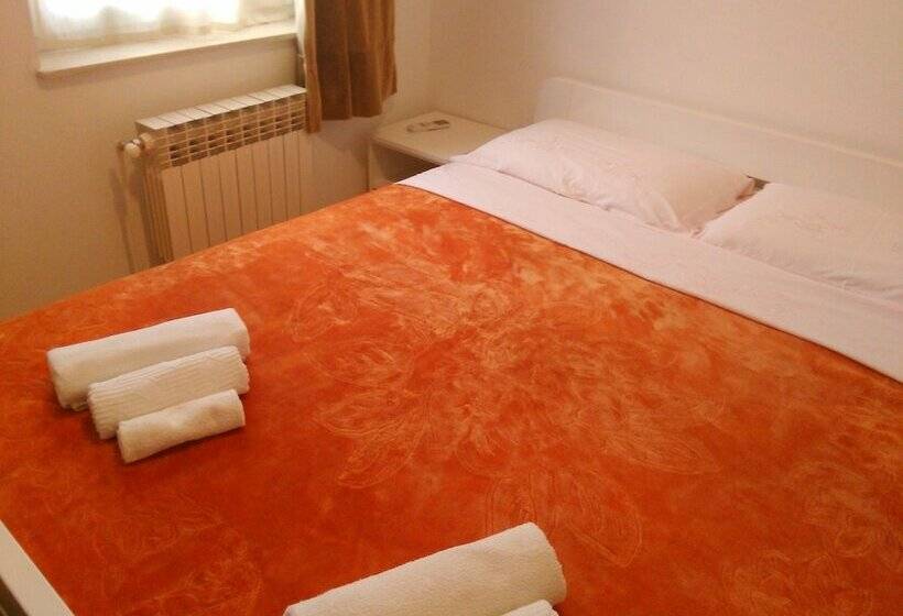 اتاق استاندارد, Domus Damar