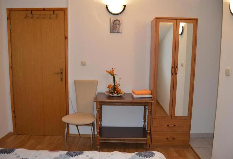 اتاق استاندارد, Pansion Modana Medjugorje