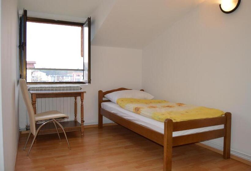 اتاق استاندارد یک نفره, Pansion Modana Medjugorje