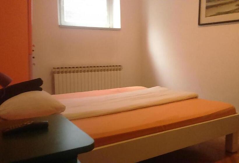 آپارتمان راحتی 1 خوابه, Hostel Balkan Han