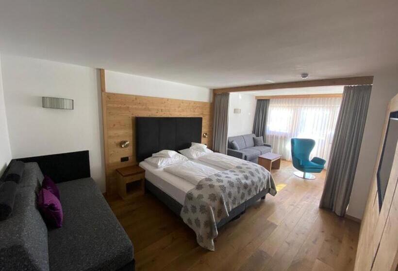 סוויטה, Dolasilla Mountain Panoramic Wellness