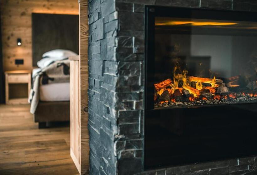 סוויטה, Dolasilla Mountain Panoramic Wellness