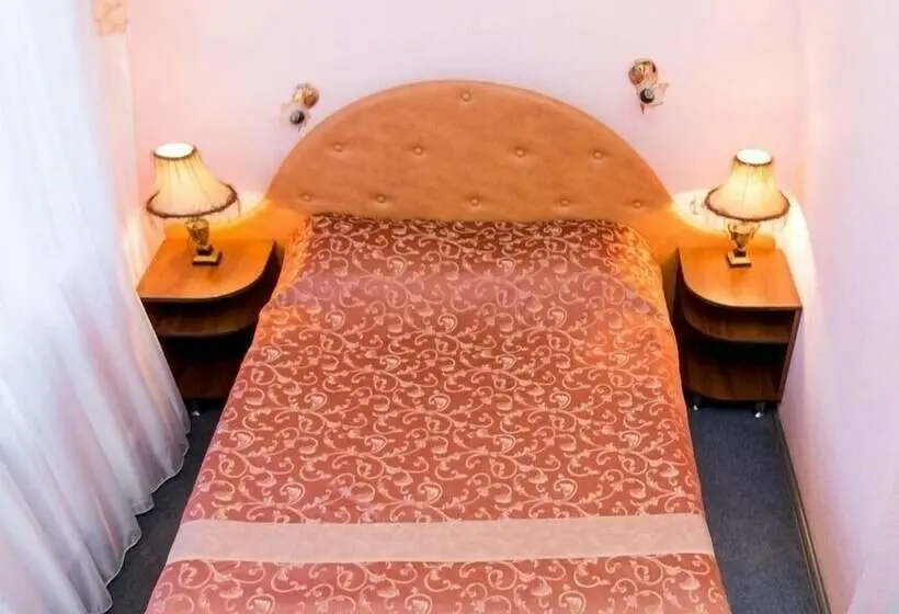 اتاق استاندارد, Dvoryanskaya