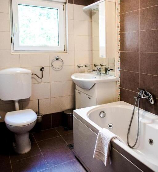 اتاق استاندارد یک تخته با بالکن, Villa Monako 2000