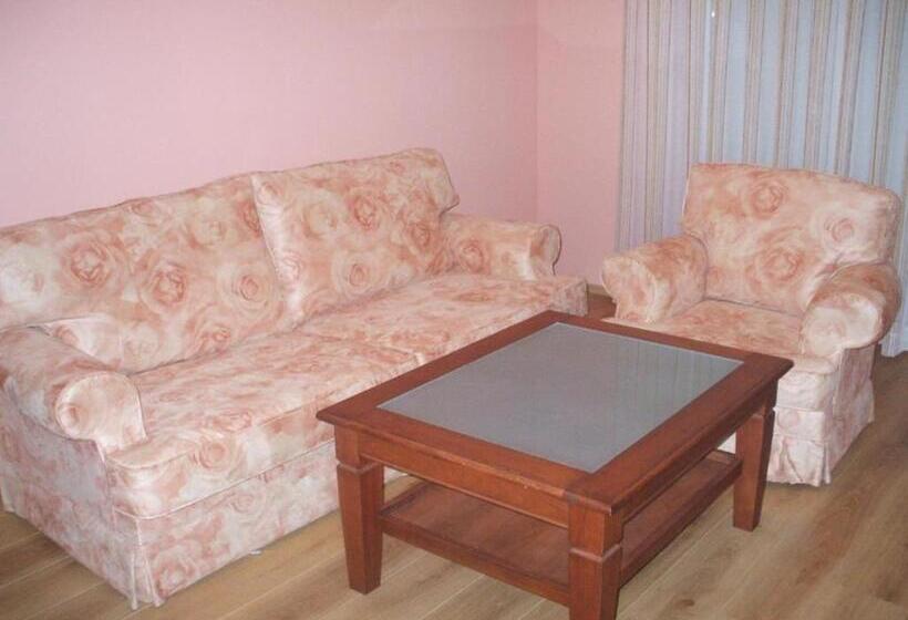 استودیو استاندارد با بالکن, Villa Monako 2000